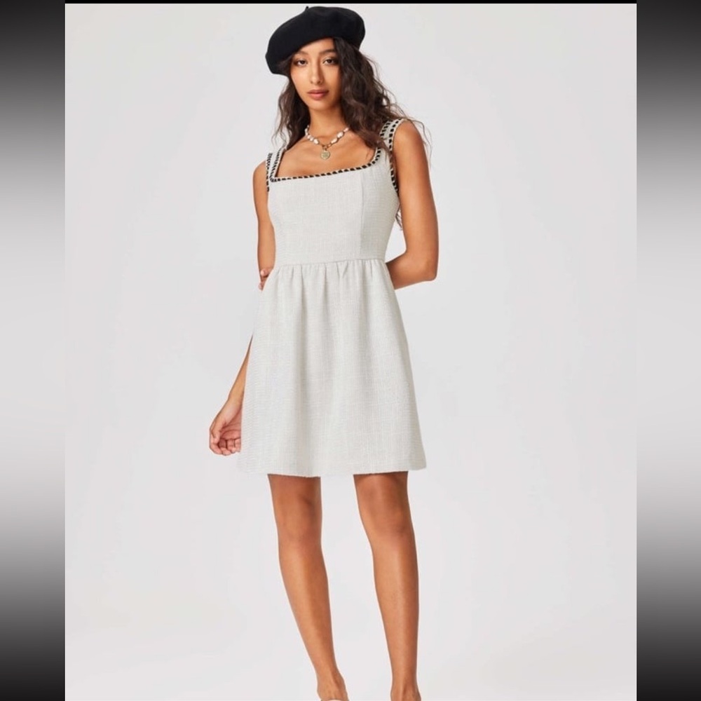 Cider Tweed U-neckline Solid Mini Dress